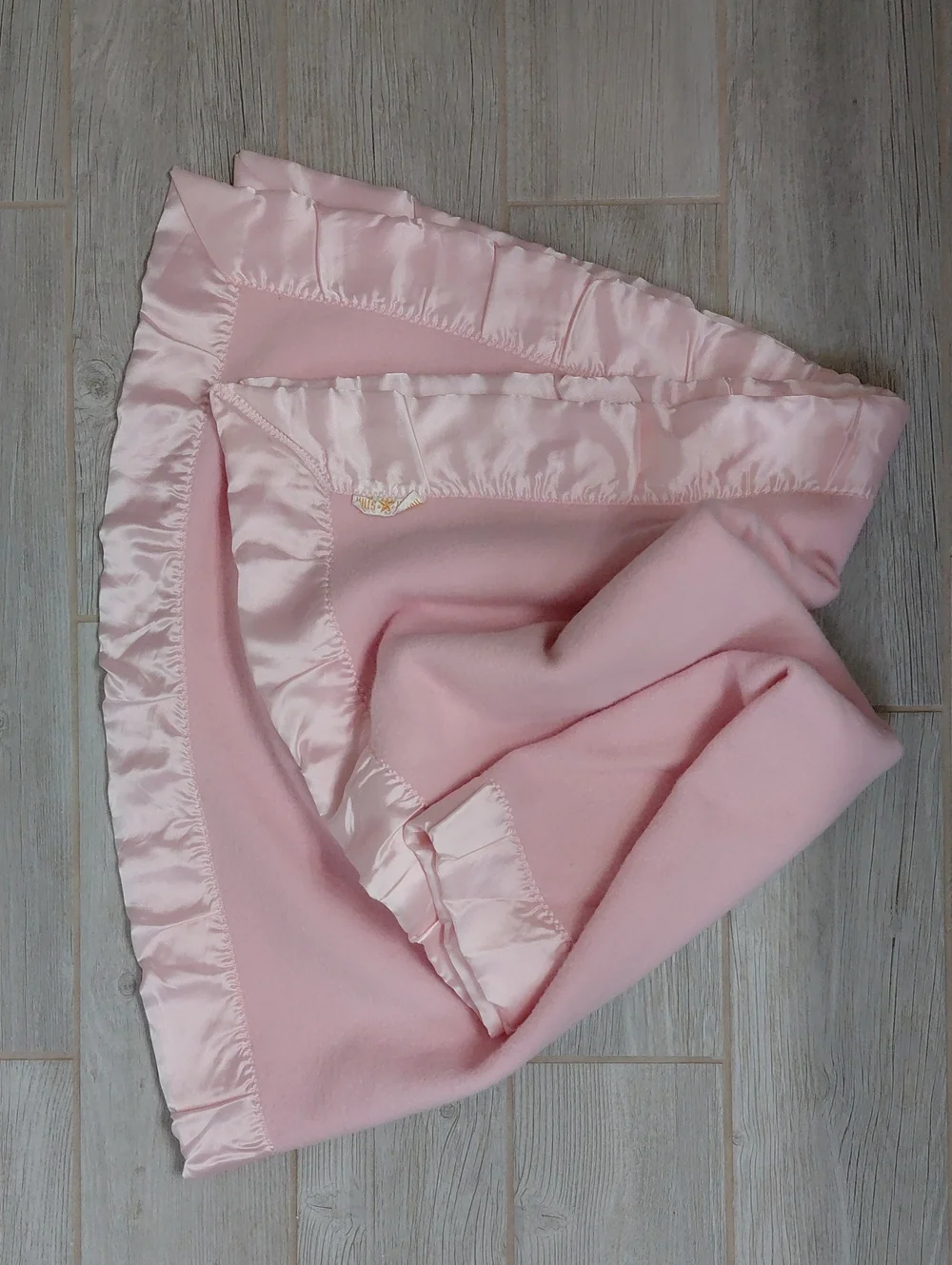 North Star Wool Baby Blanket Pink Satin Trim